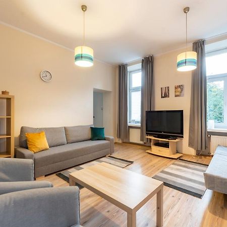 Essence Of Lodz-145M!Central-Secured-Comfy18Ppl!&Freeparking Eksteriør billede